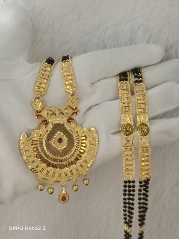 gold plated manglesutra