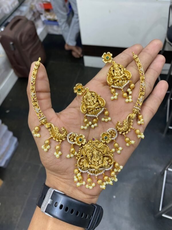 necklace with earrings set